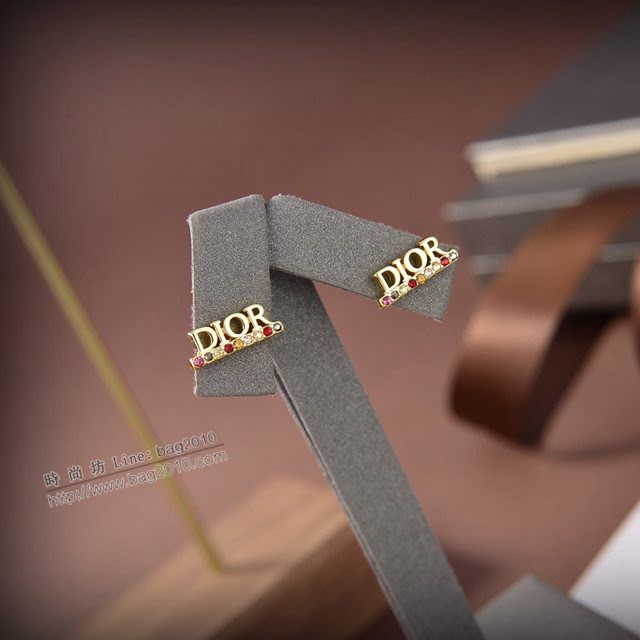 Dior飾品 2021新款DIOR迪奧字母耳釘耳環  zgd1402